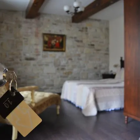Griffon Hotel 3*