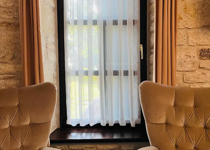 Griffon Hotel Yenifoca