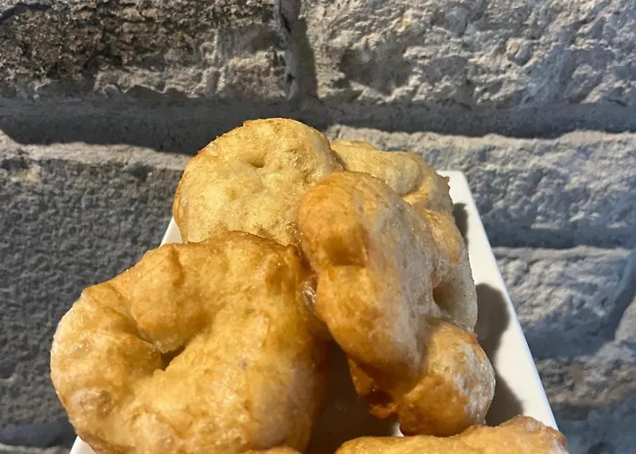 Griffon Hotel Yenifoca